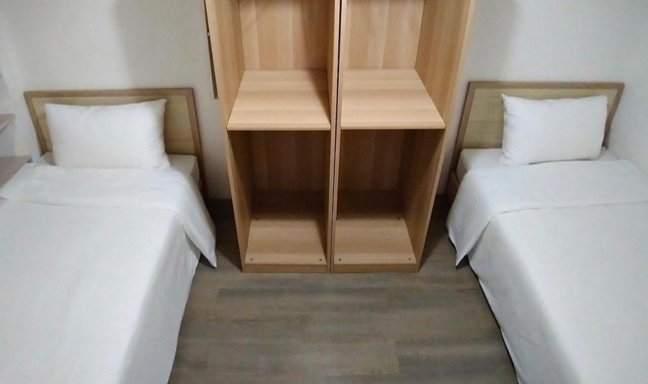 Pure St-Ay Apartment Тайпей Екстериор снимка